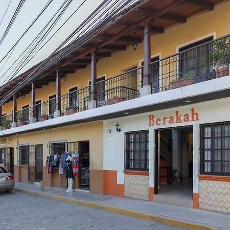 Berakah B&B- Central Park Copán Екстериор снимка
