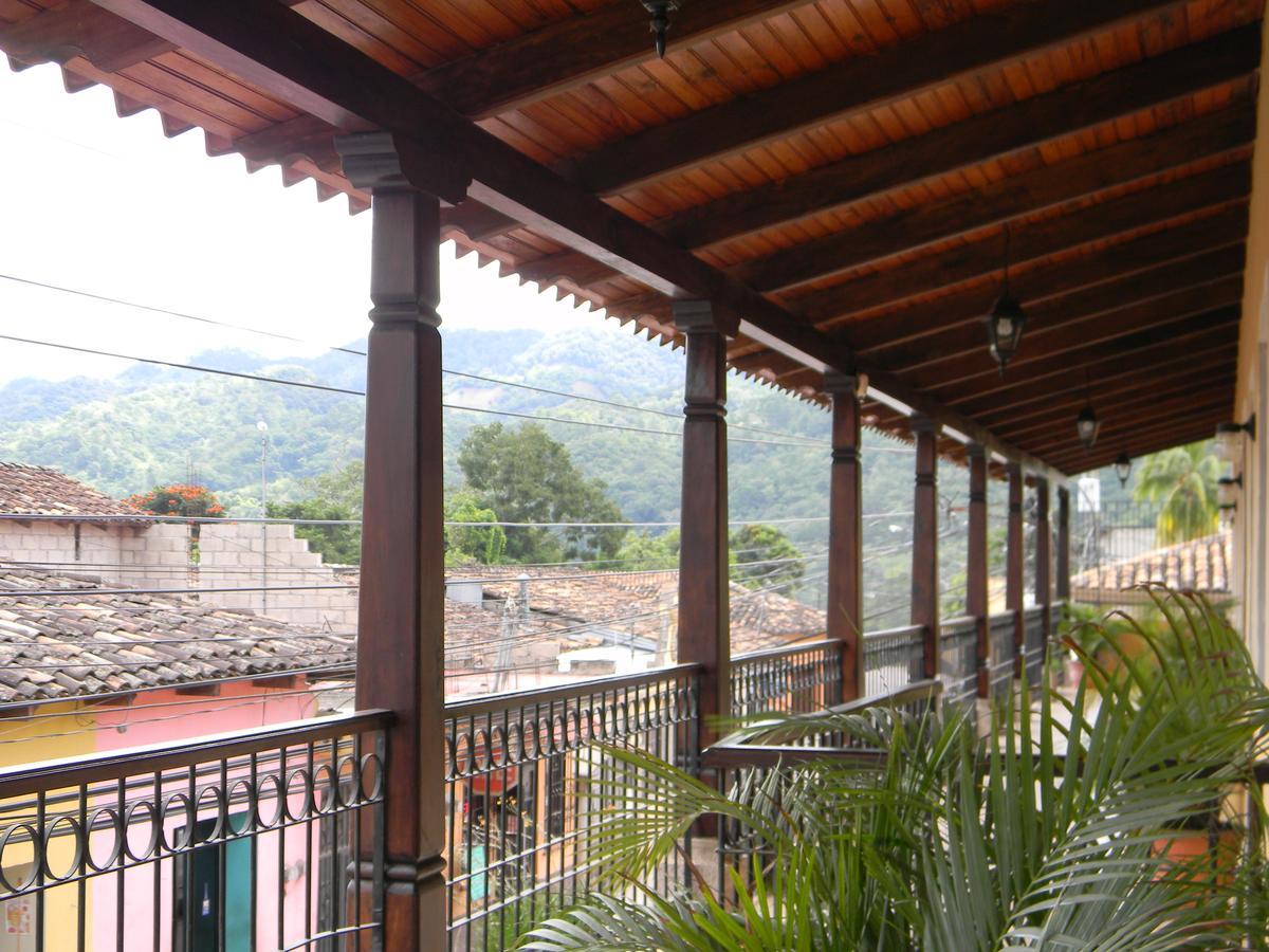 Berakah B&B- Central Park Copán Екстериор снимка